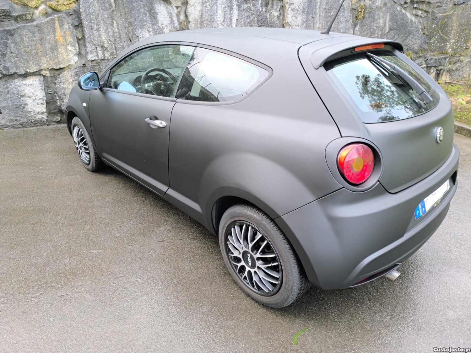 Alfa Romeo MiTo 1.3 JTDM BLACK MATTE — fotografia 4