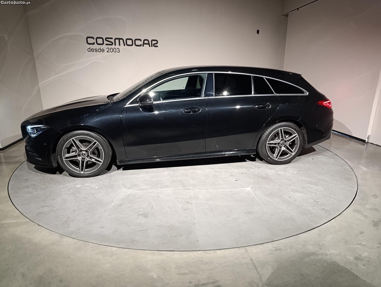 Mercedes-Benz CLA 180 d Shooting Break AMG Auto - 20 — photo 2