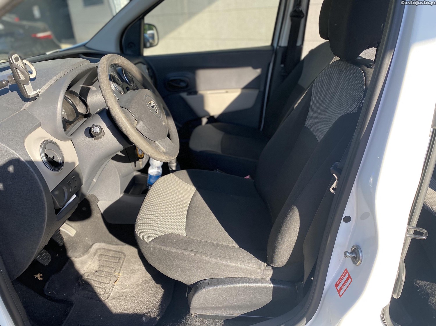 Dacia Dokker 1.5 dci — fotografia 8