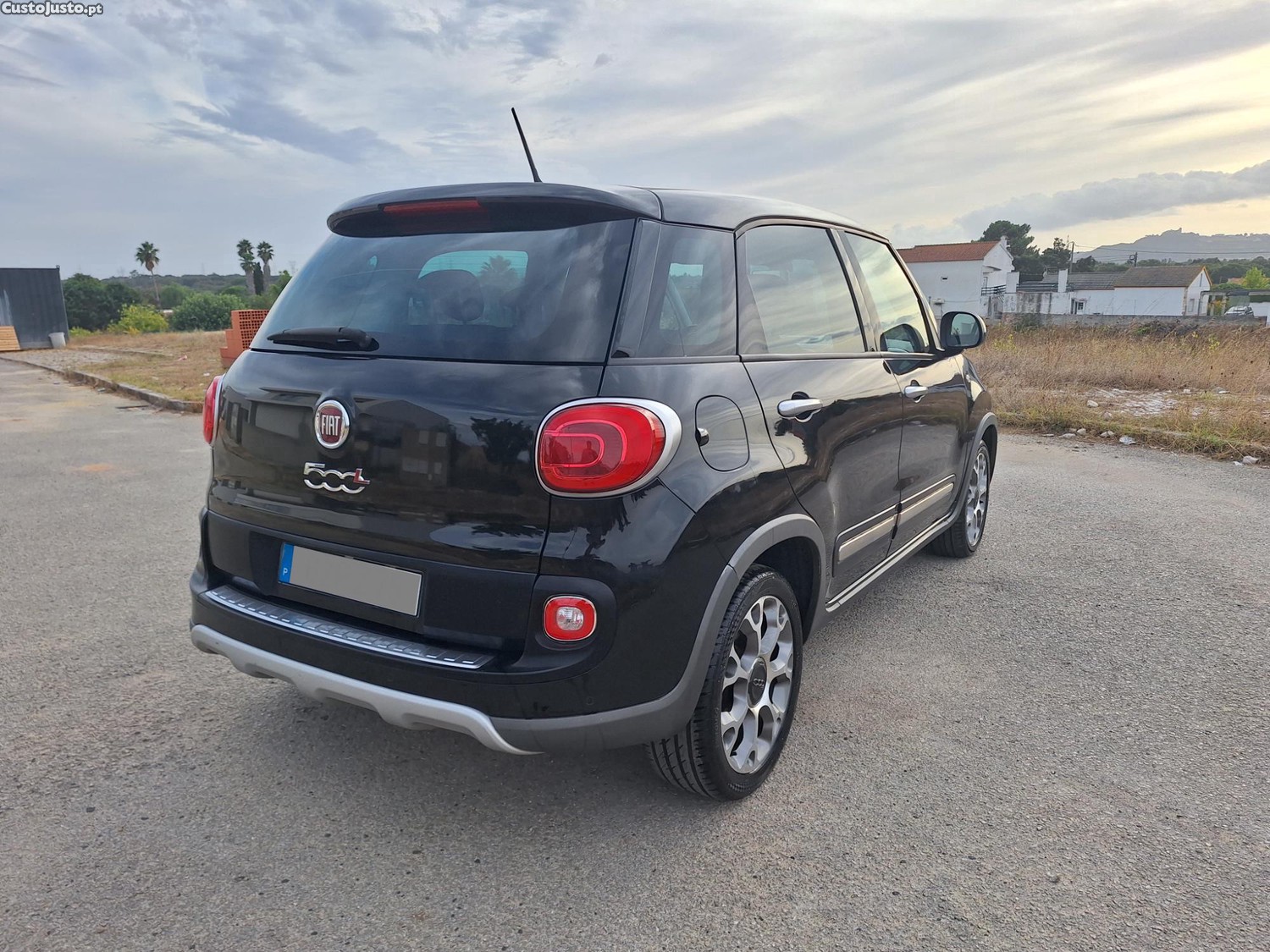 Fiat 500L 1.3 D Multijet Trekking — photo 4