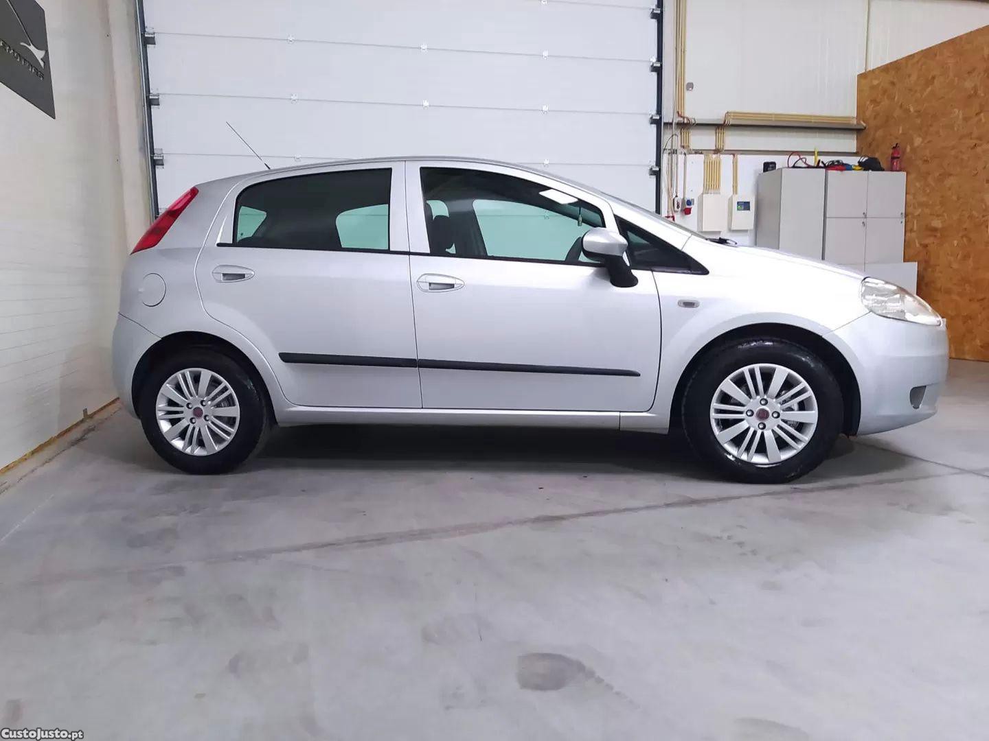 Fiat Grande Punto 1.3 m-jet dynamic - 10 foto 3