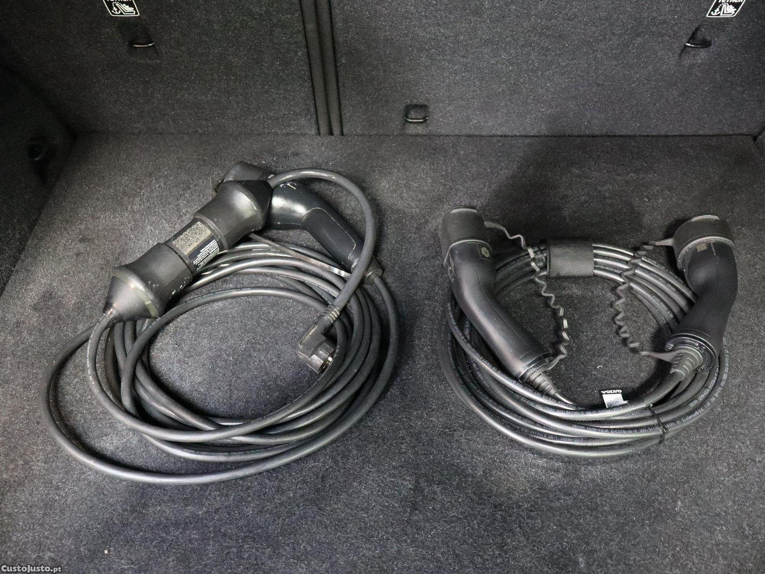 Volvo XC 40 1.5 T4 PHEV Essential — fotografia 4