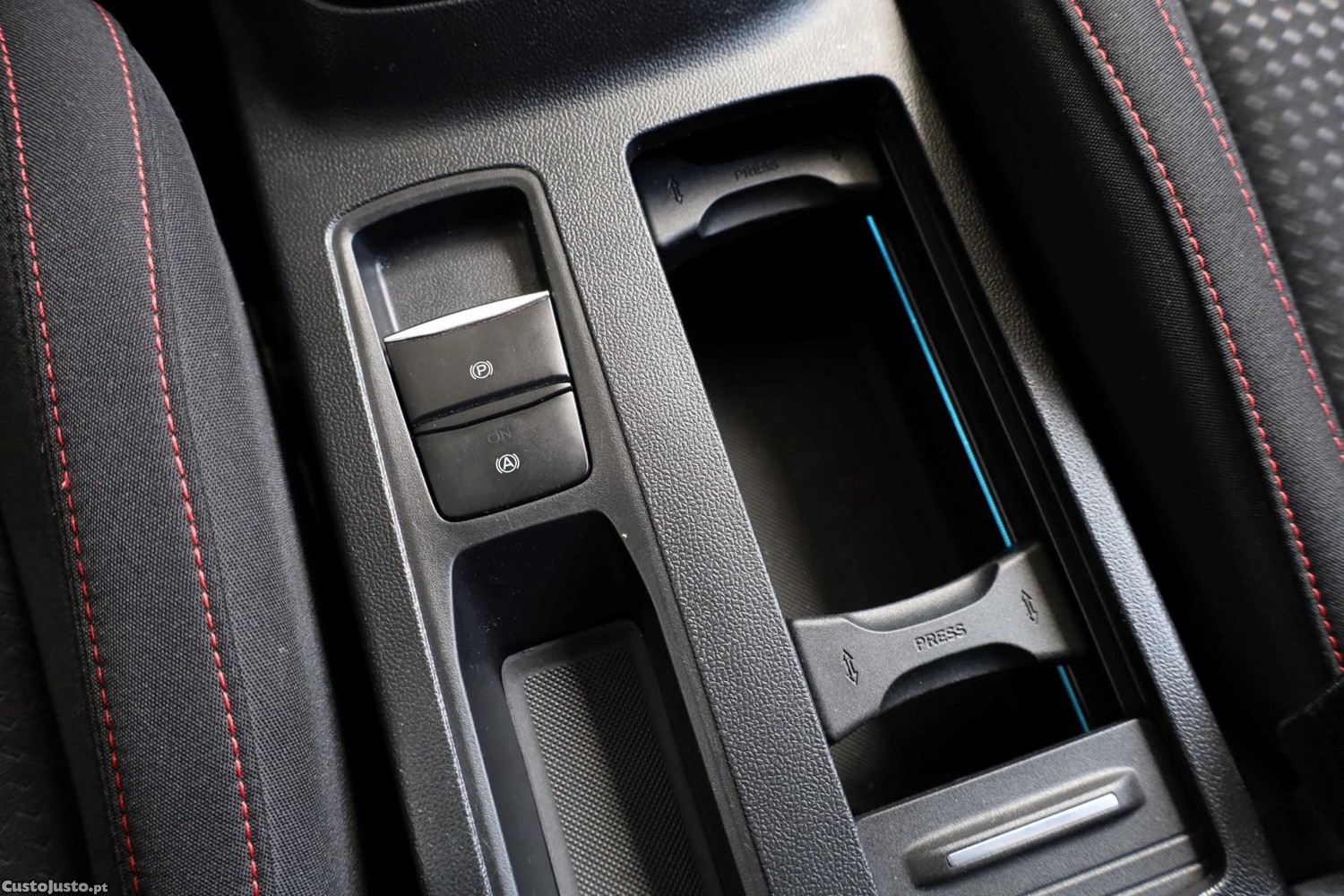 Ford Focus 1.0 EcoBoost MHEV ST-Line Aut. — fotografia 12