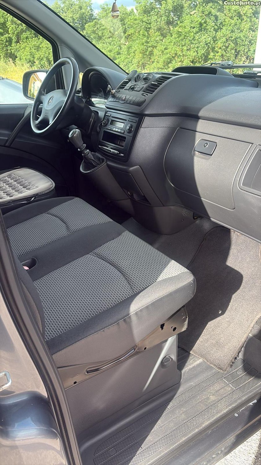 Mercedes-Benz V 220 113 — fotografia 5