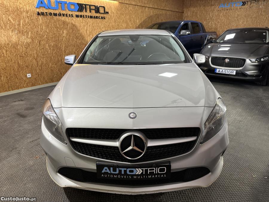 Mercedes-Benz A 160 d — fotografia 19