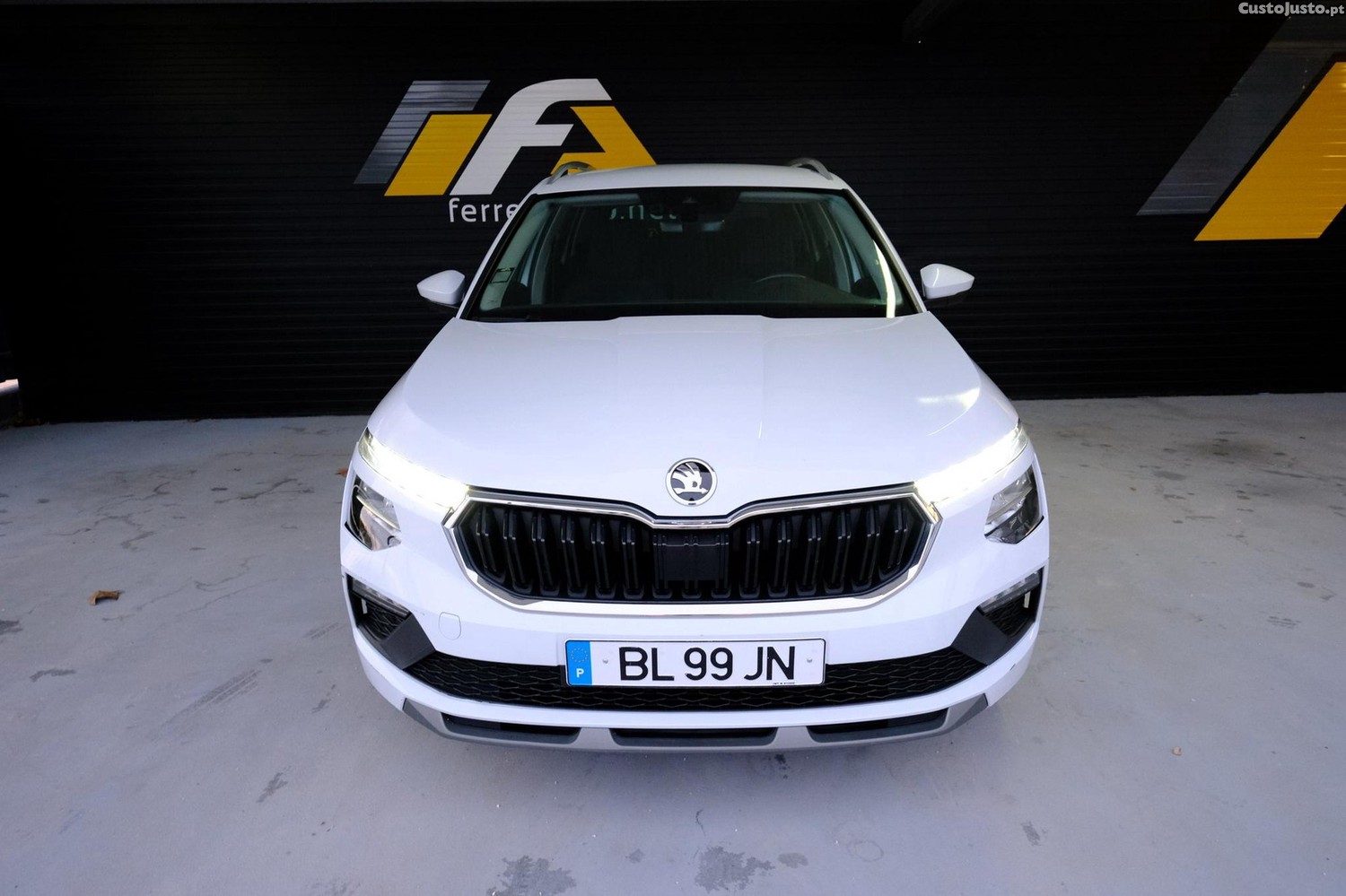 Skoda Kamiq 1.0 TSI DSG — fotografia 20