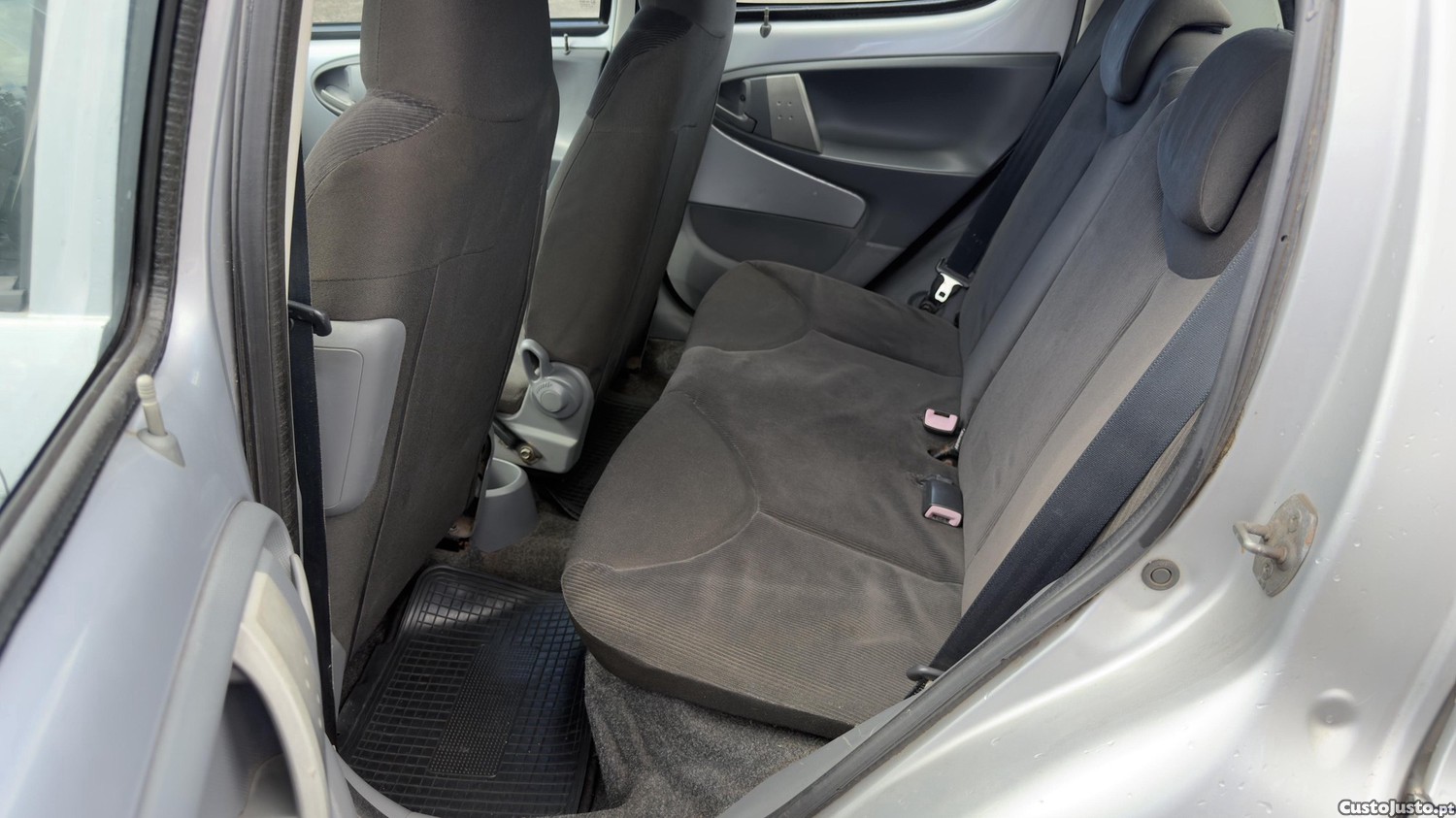 Citroën C1 1.1 68cv Gasolina — fotografia 3