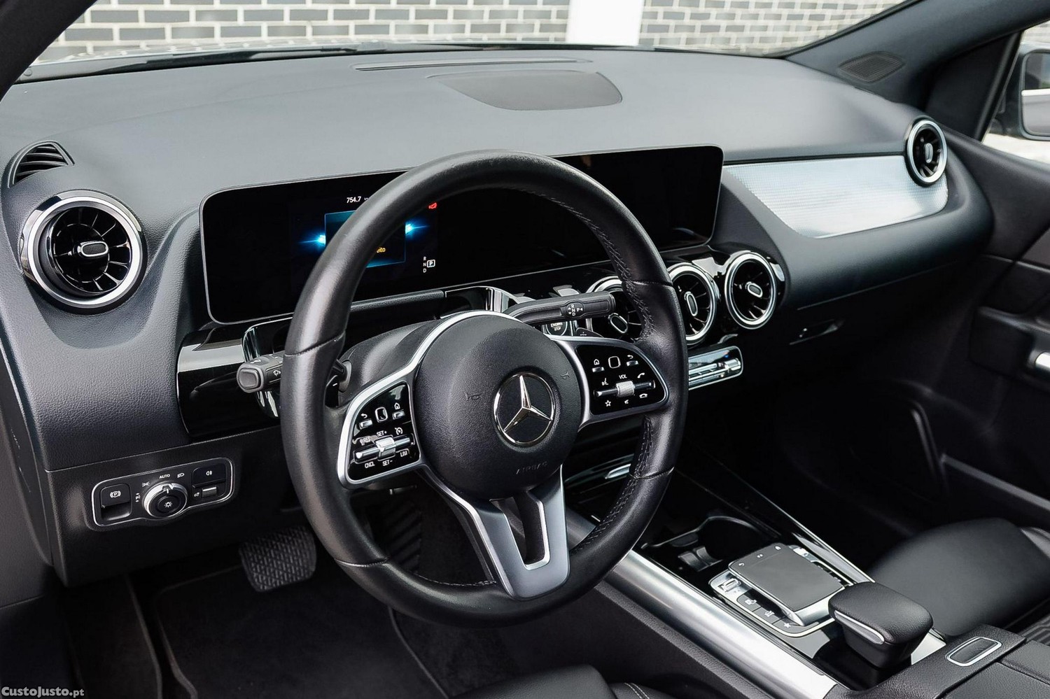 Mercedes-Benz B 180 d Style Plus Aut. — fotografia 16