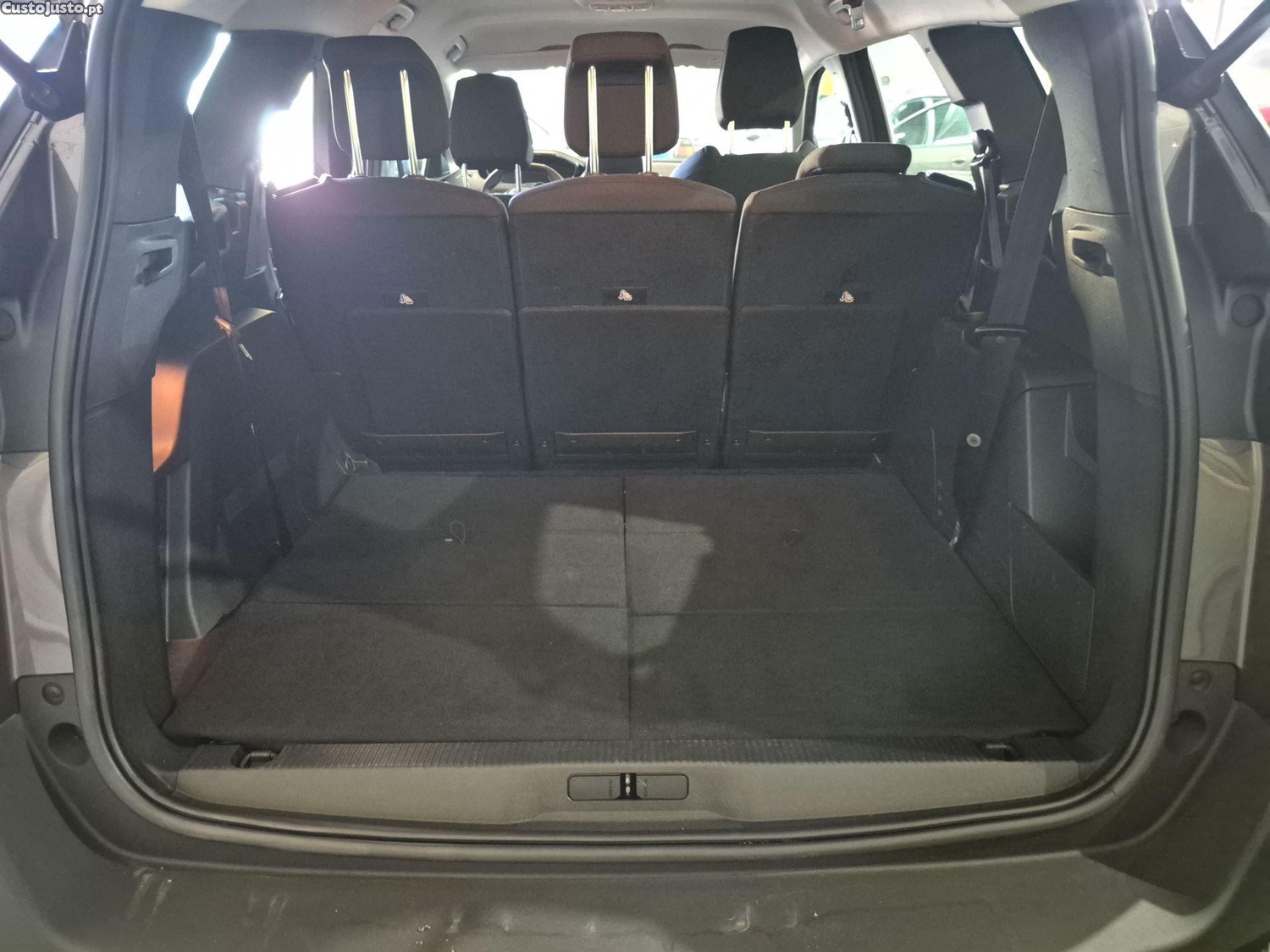Peugeot 5008 1.5 HDI aut — fotografia 3
