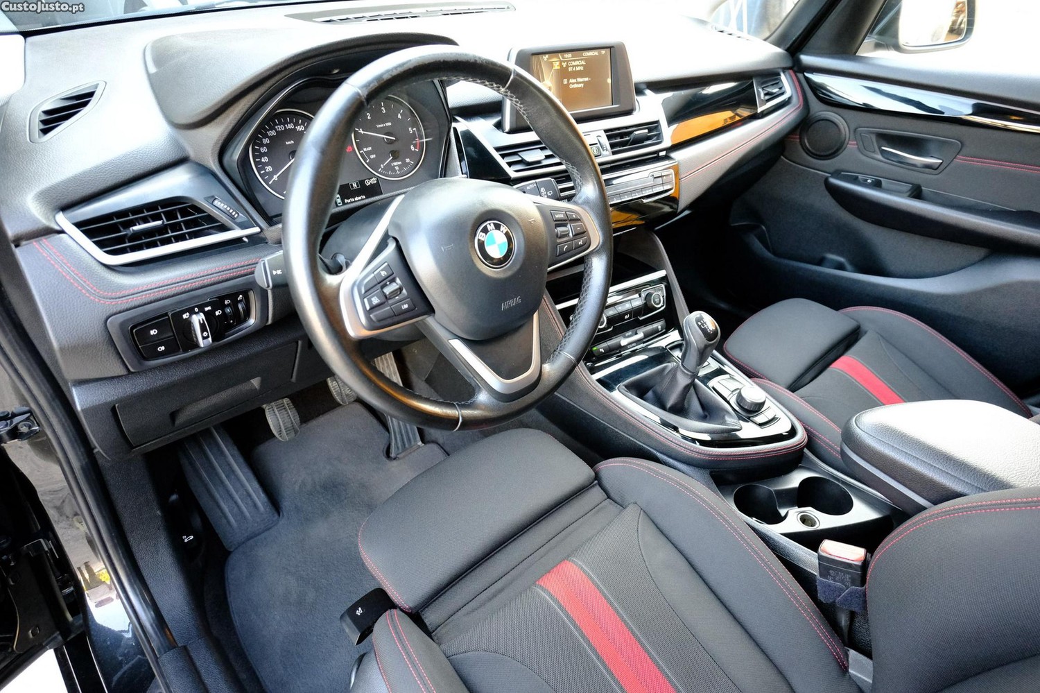 BMW 216 Gran Tourer d Line Sport — fotografia 18