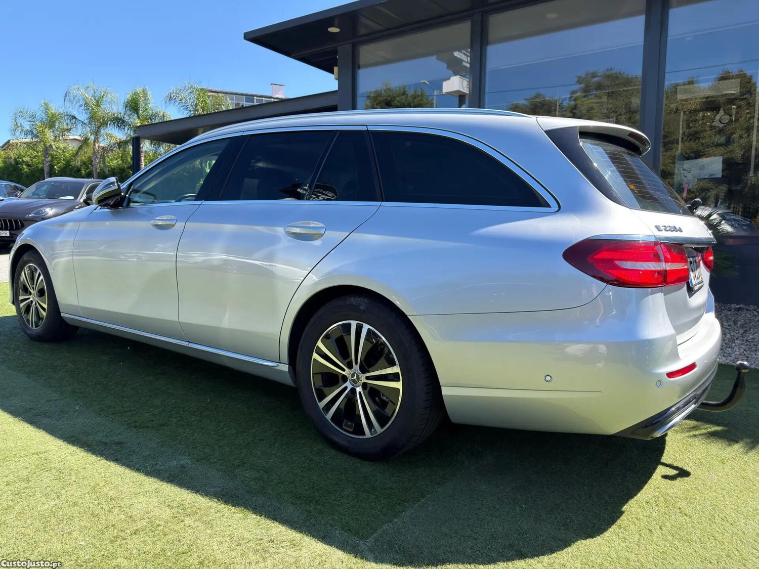 Mercedes-Benz E 220 d Avantgarde — fotografia 19