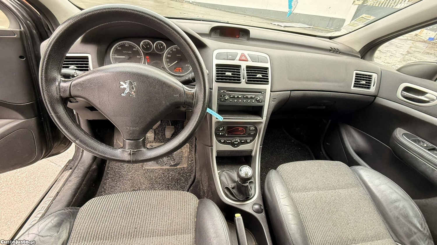 Peugeot 307 SW 1.6 HDI de 2005 — fotografia 7