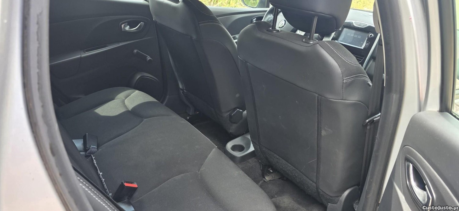 Renault Clio 1.5 dCi Dynamique S — fotografia 4