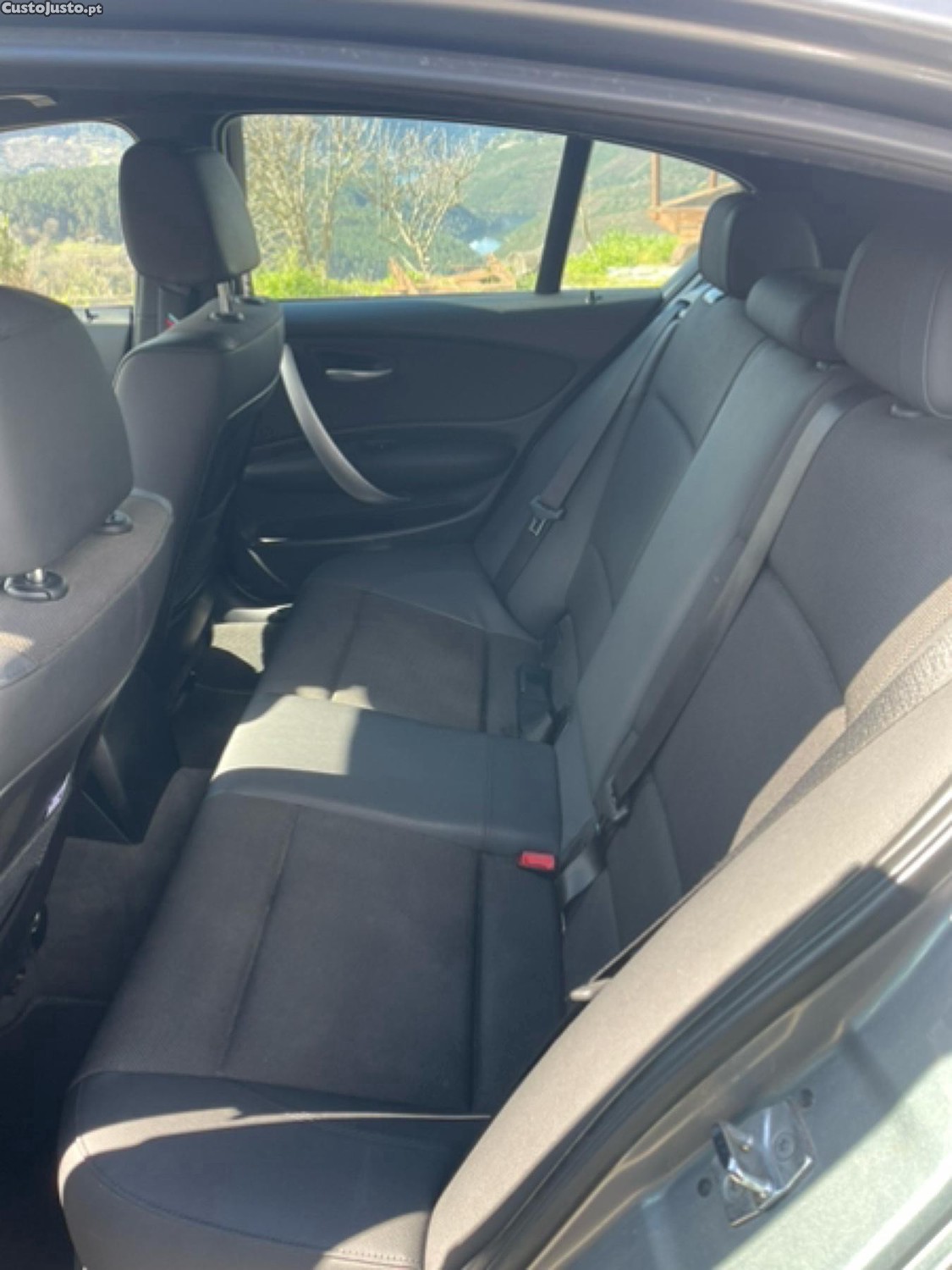 BMW 118 D — fotografia 2