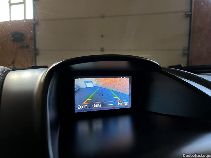Ford Fiesta 1.0 Ti-VCT Trend — fotografia 6