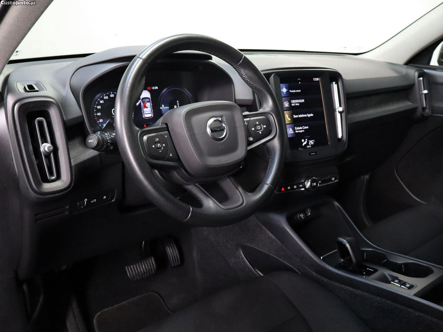 Volvo XC 40 1.5 T4 PHEV Essential — fotografia 19
