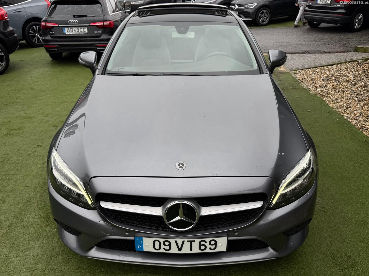 Mercedes-Benz C 220 d — fotografia 23