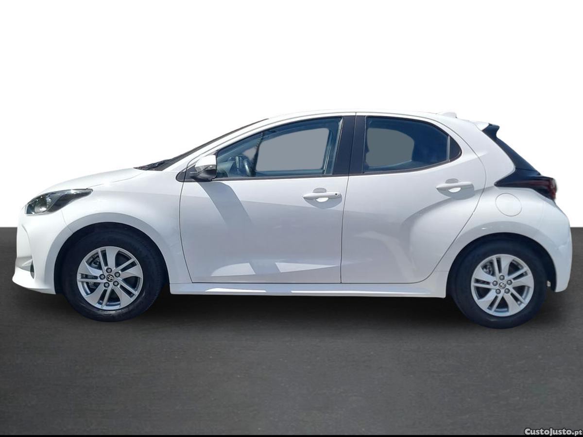 Toyota Yaris 1.5 HDF Comfort Plus — fotografia 13