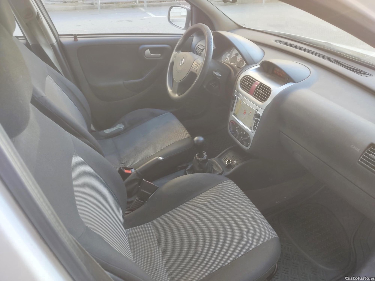 Opel Corsa 1.3 Cdti AC Funcional/ Bluetooth/GPS — fotografia 5
