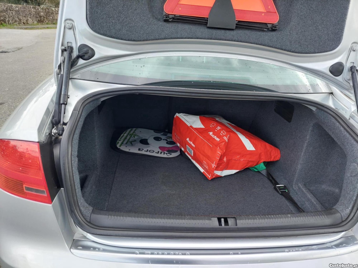 Audi A4 1.9 TDI ESTIMADO — fotografia 4