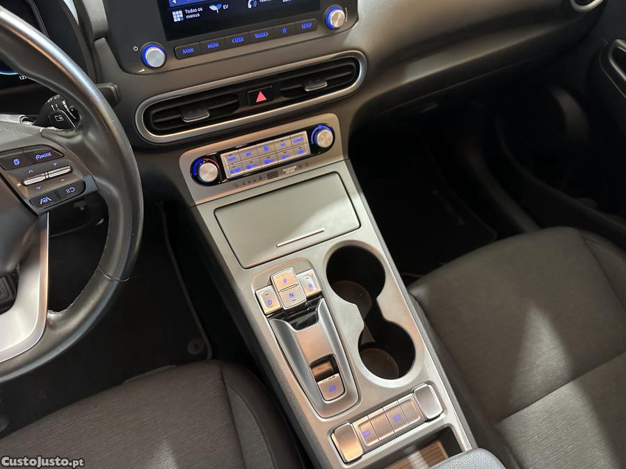 Hyundai Kauai 64 kWh Premium — fotografia 8