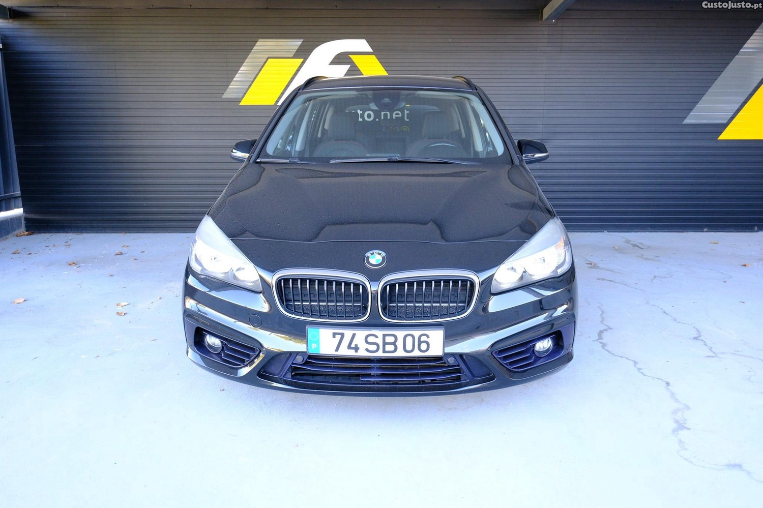 BMW 216 Gran Tourer d Line Sport — fotografia 20