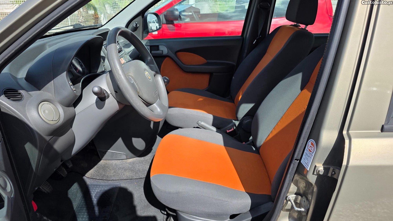 Fiat Panda 1.2 MPI 60cv — fotografia 7