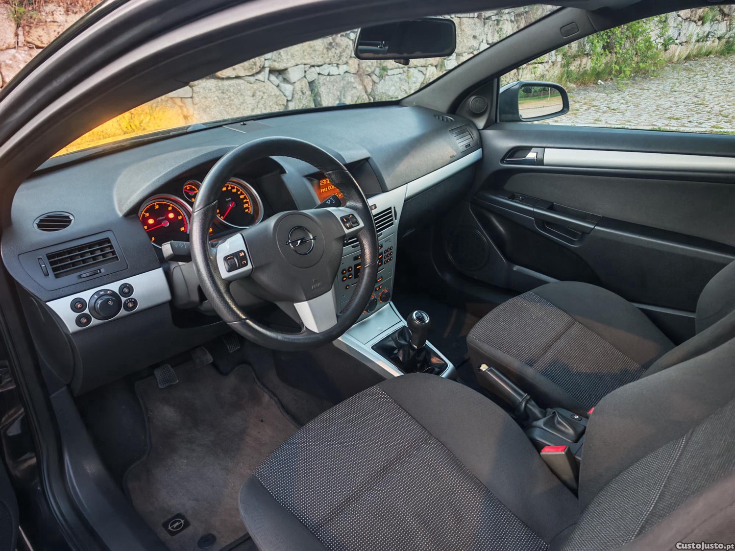 Opel Astra 1.3 CDTI 5lug ótimo troco — fotografia 8