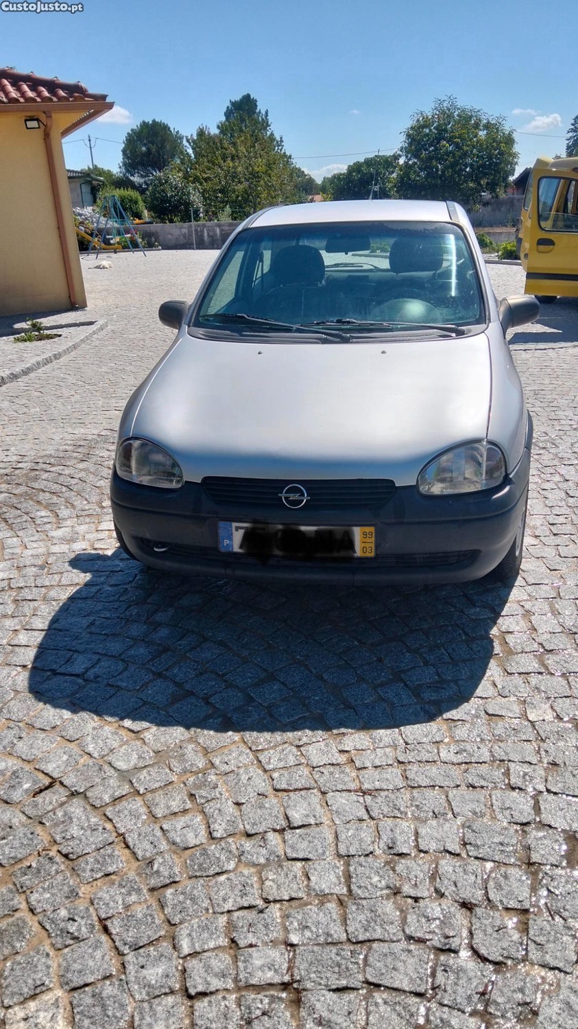 Opel Corsa 1.0 1999 — fotografia 6