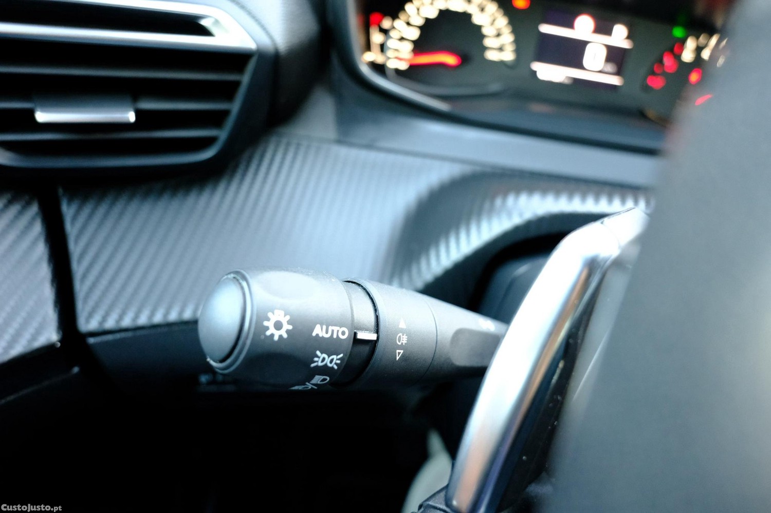 Peugeot 2008 1.5 BlueHdi Style 130cv — fotografia 10