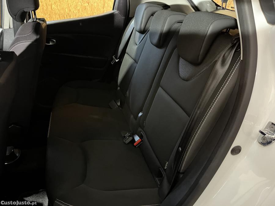 Renault Clio 1.5 dCi Business — fotografia 7
