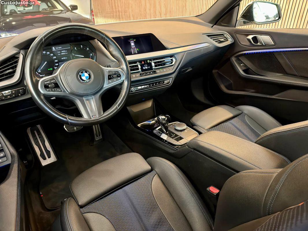 BMW 216 d Pack Desportivo M — fotografia 18