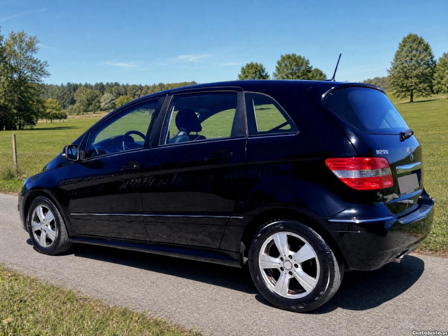 Mercedes-Benz B 200 Cdi Elegance — photo 4