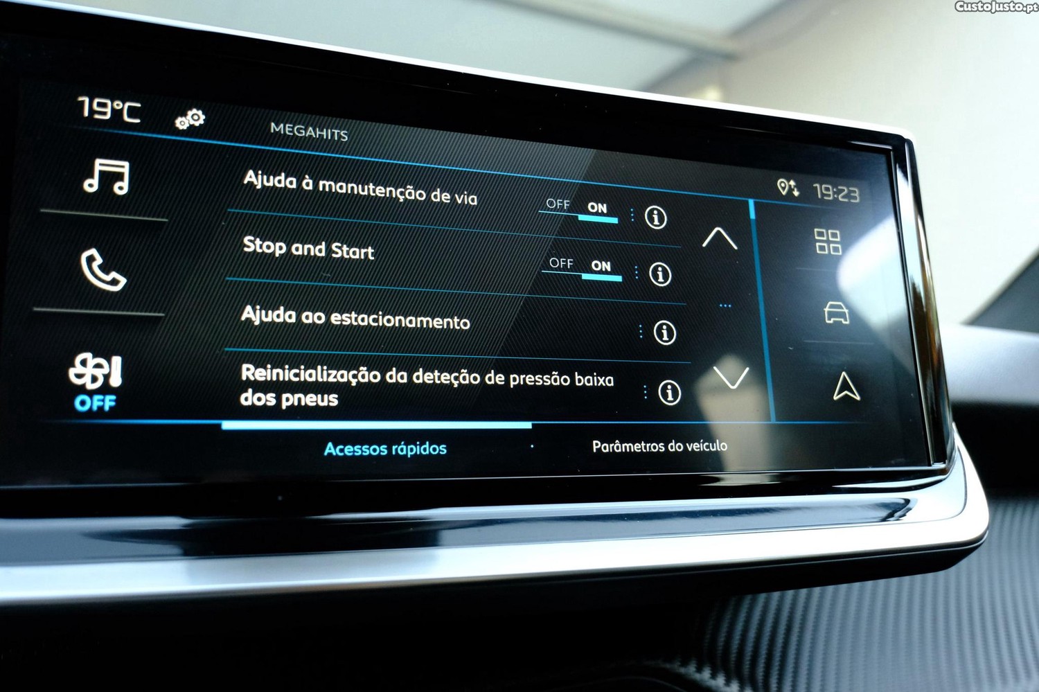 Peugeot 2008 1.5 BlueHdi Style 130cv — fotografia 4