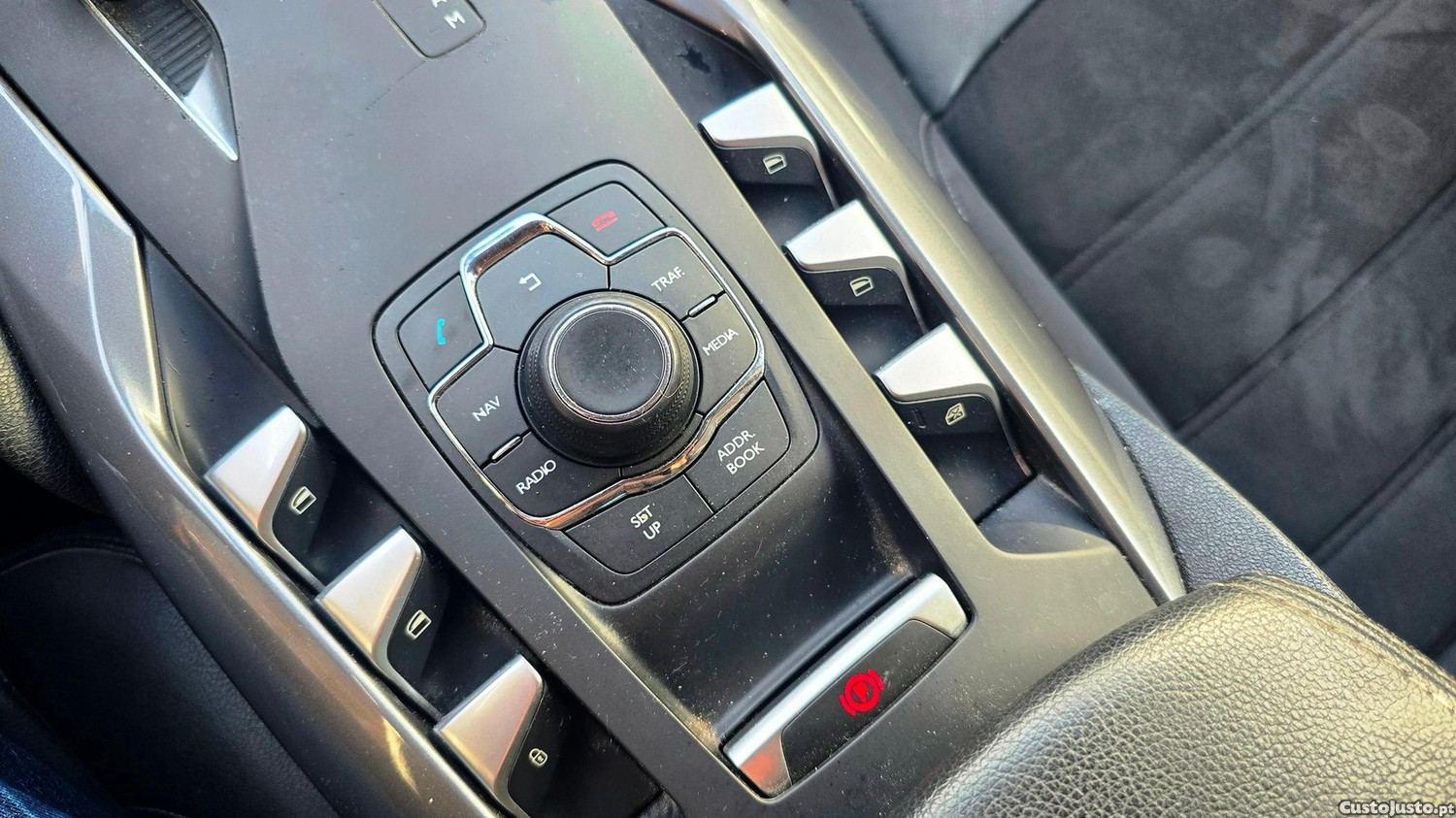 Citroën DS5 2.0 HDi Hybrid4 Sport Chic CMP6 — fotografia 6