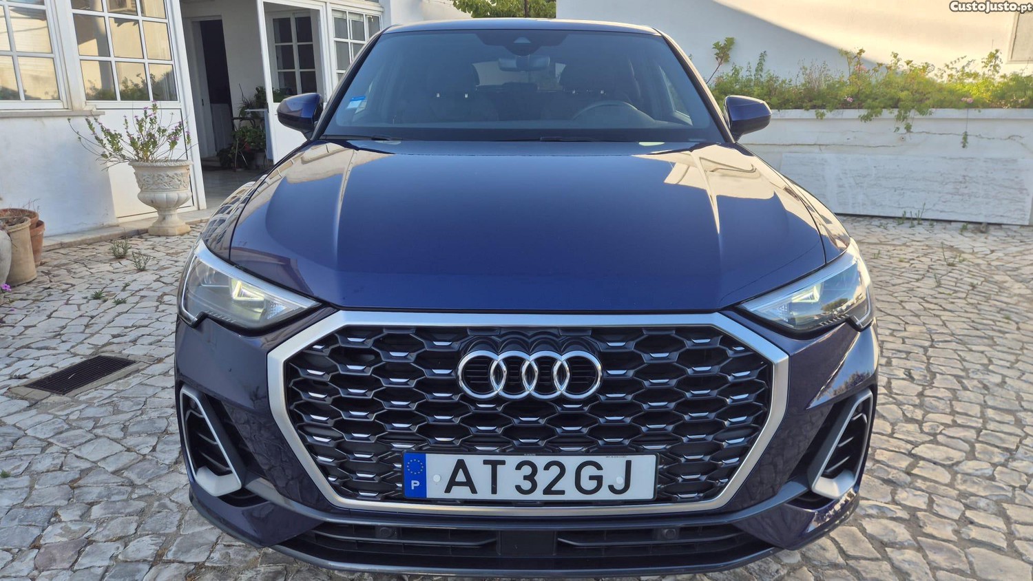 Audi Q3 Sportback 35 TDIS-Line S tronic — fotografia 17