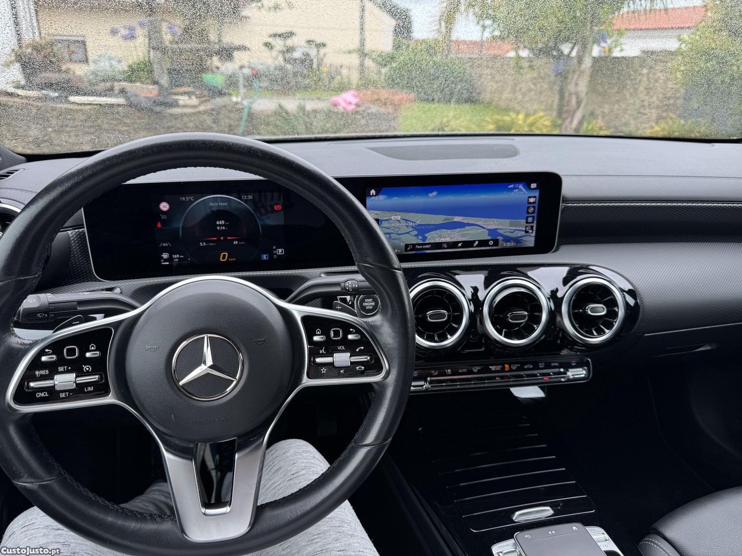 Mercedes-Benz CLA 180 Progressive — fotografia 4