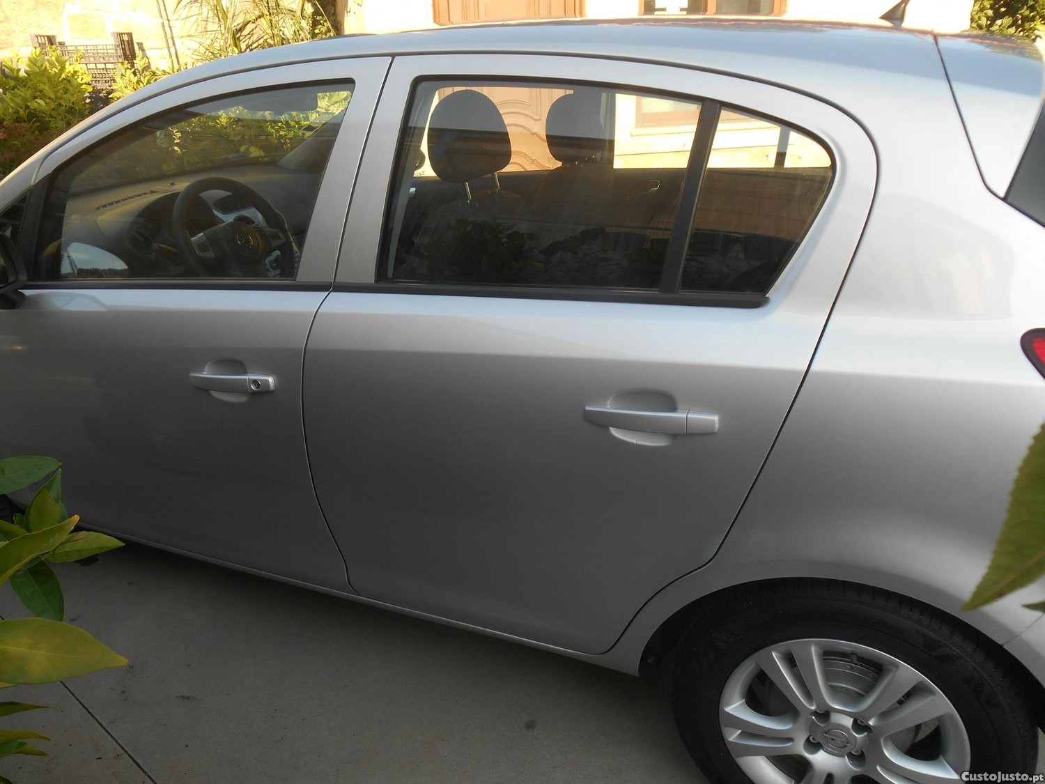 Opel Corsa 1.2 — fotografia 3