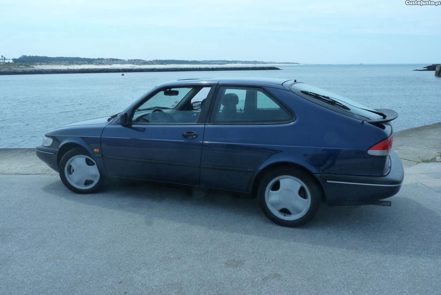 Saab 900 SE Turbo Coupée 3 Doors — fotografia 6