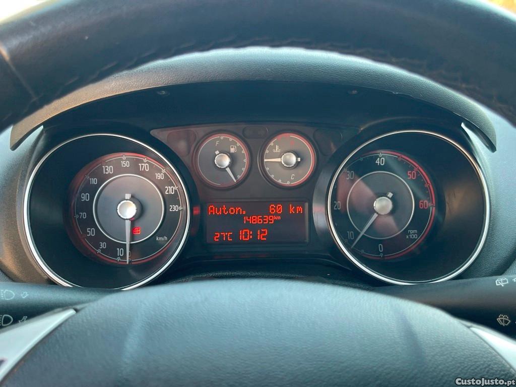 Fiat Punto 1.3 M-Jet Lounge — fotografia 6