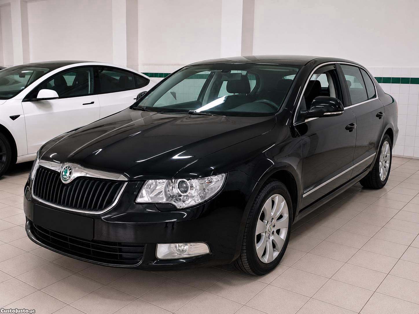 Skoda Superb 1.9 TDI Ambition — photo 2