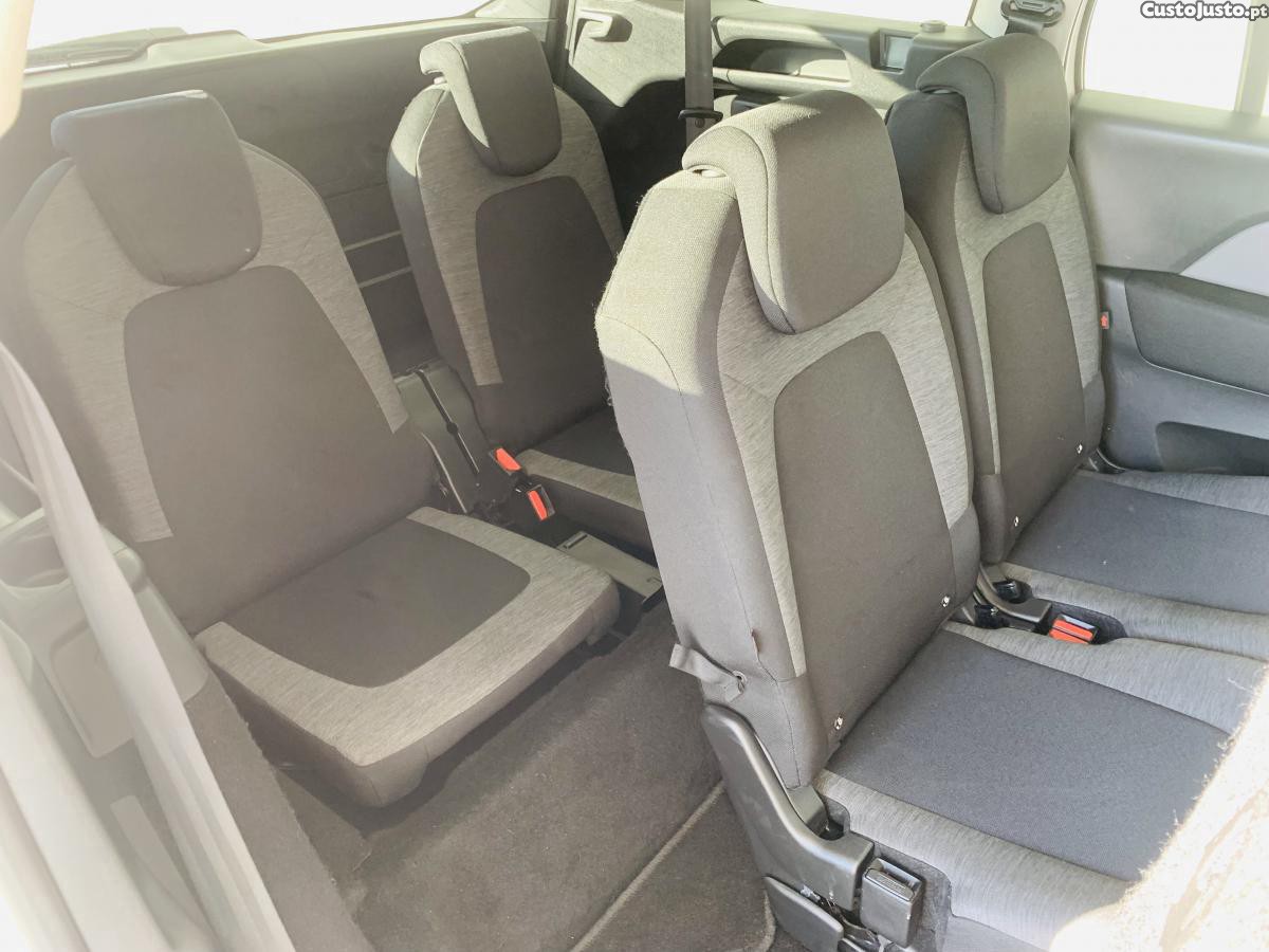 Citroën C4 Spacetourer — fotografia 2