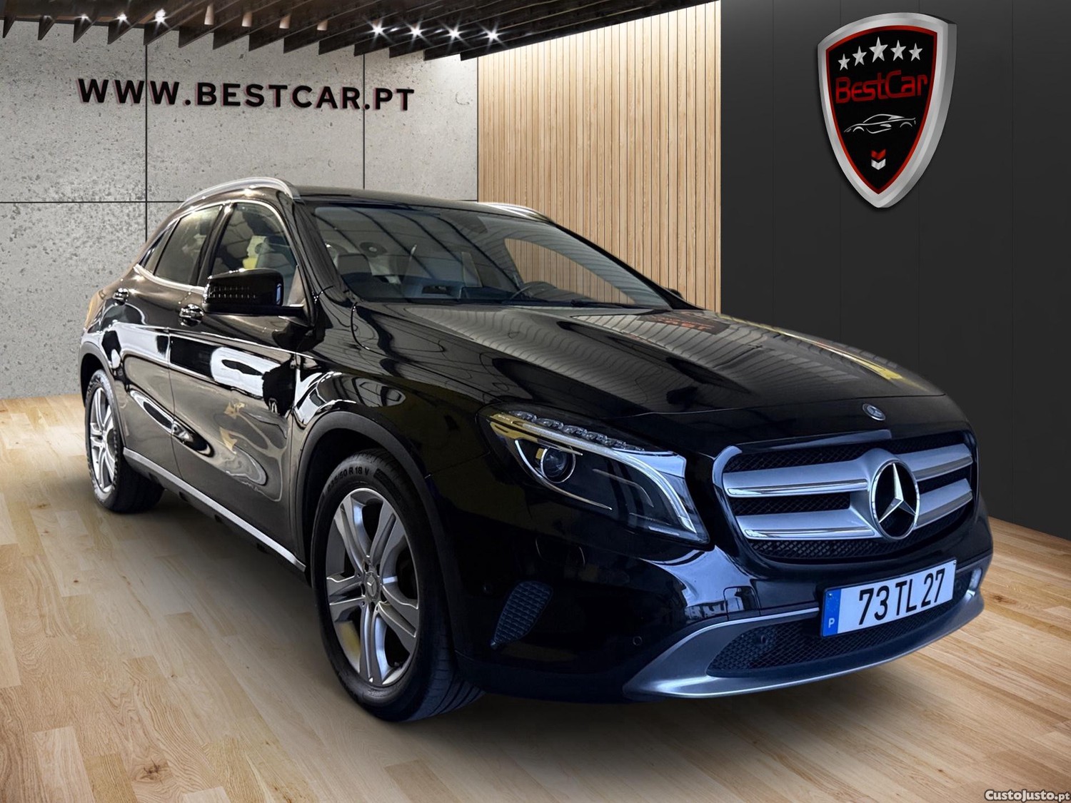 Mercedes-Benz GLA 200 d - 16 — photo 2