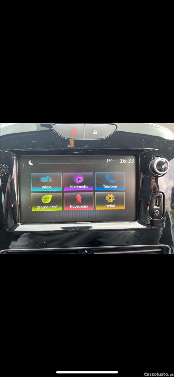 Renault Clio LIMITED EDITION 2019 — fotografia 6