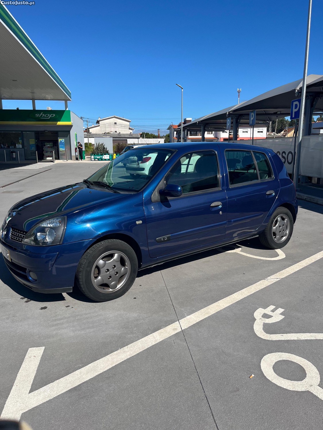 Renault Clio 1.28V — fotografia 4