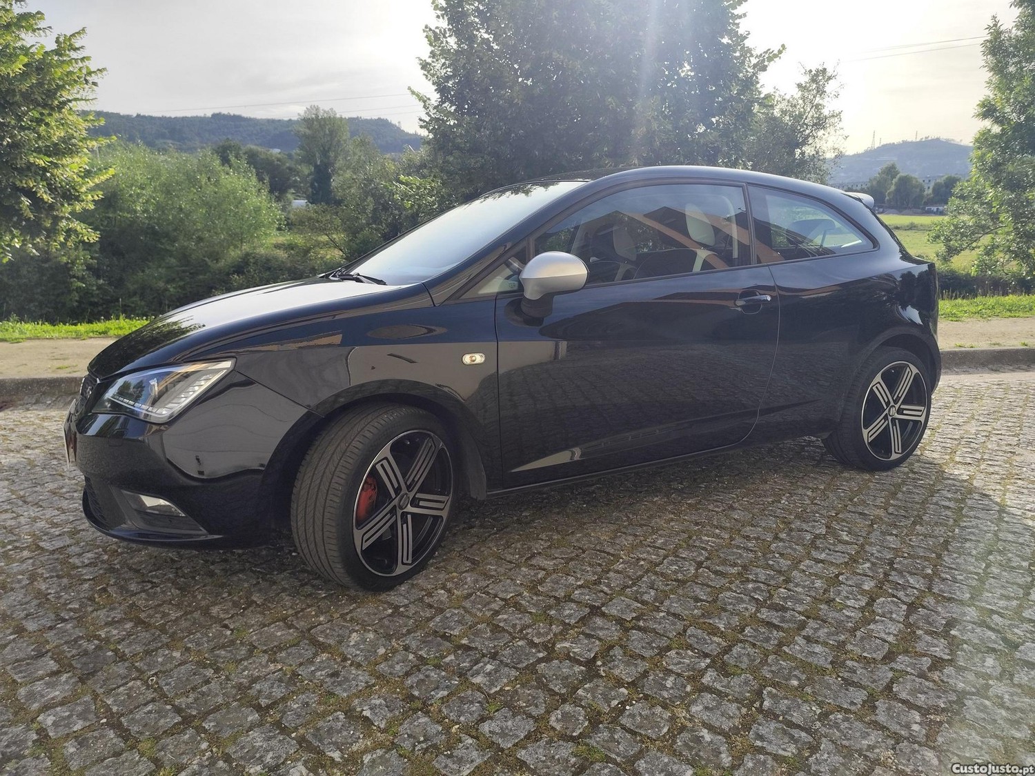 SEAT Ibiza 1.6 TDI FR — fotografia 17