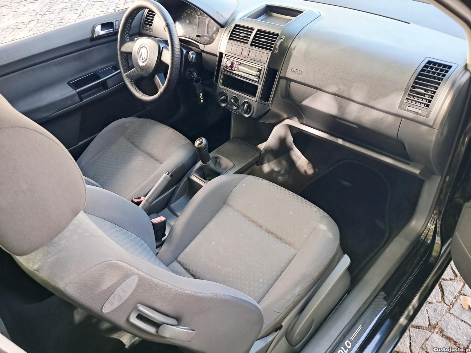 Volkswagen Polo Unico dono de garagem sem nada a fazer — fotografia 6