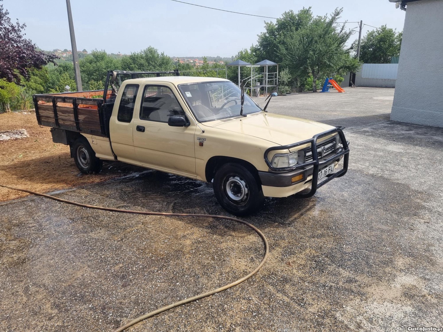 Toyota Hilux — fotografia 3