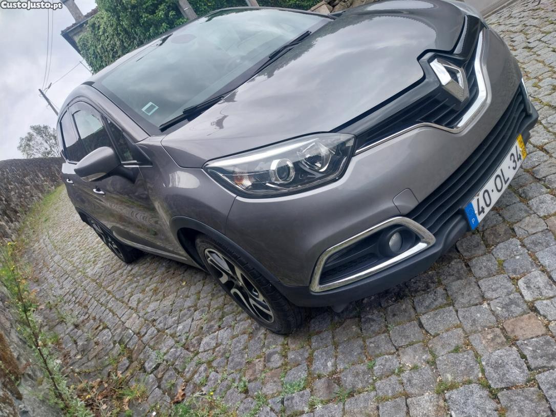 Renault Captur 1.5 dci 90cv diesel Exclusive - 14 — photo 2