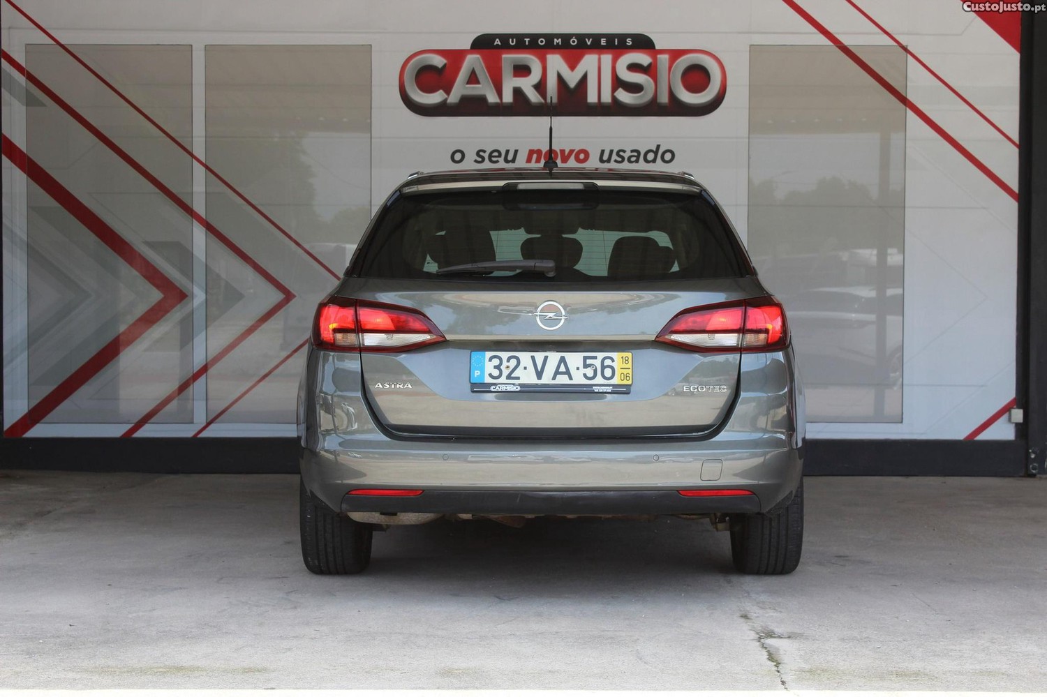 Opel Astra Sports Tourer 1.0 Business Edition S/S — fotografia 22